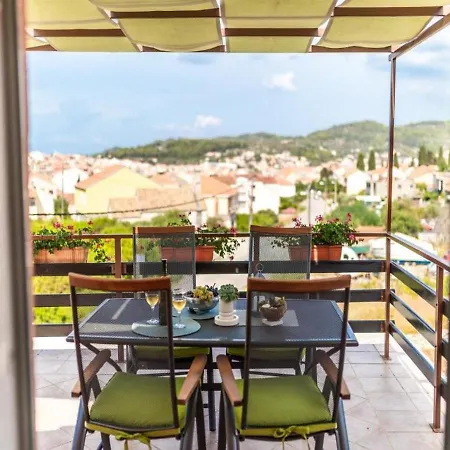 Rubesa Apartman *